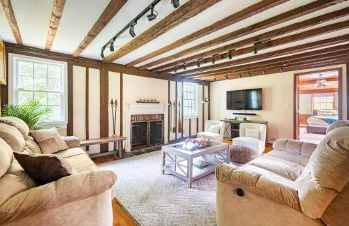 Bethel Woods Retreat - wPool, Hot Tub & Arcade! - Foto 32