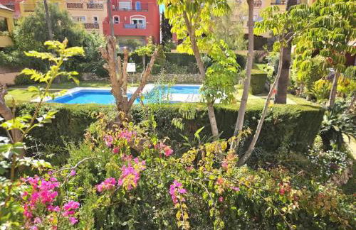 Amplia Casa en una zona ideal - Pass the Keys - Foto 31