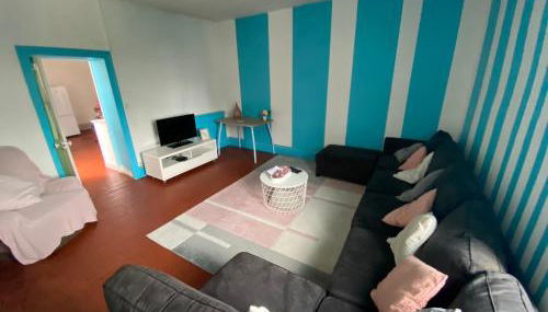 Appart 6/7 pers dans grande maison et cour privative - Foto 3
