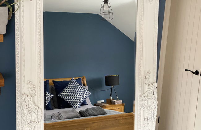 1 bed - Sleeps3 - Free Parking - 5 min to Centre - Foto 2