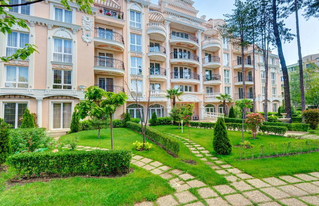 Venera & Anastasia Palace Apartments - Photo 58