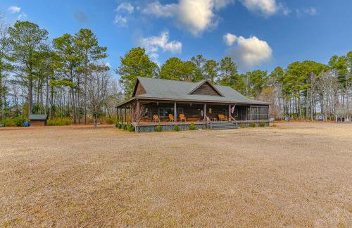 Secluded Lodge 8acres Hot Tub, Pingpong pedalboat! - Foto 41