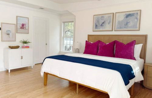 Classy 3-Story Downtown Apt - Great Location - Foto 25