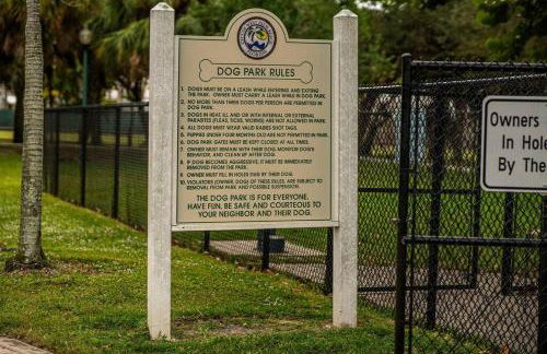 Designer spot - No Extra Fees - Palm Wave Says - Foto 9