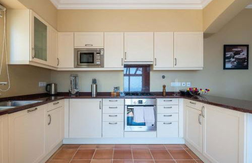 Designed Villa Palheiro Village by Holiday Rental Madeira - Foto 32