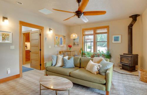 Half-Mi to Scotts Mills Falls Wine Country Apt - Foto 7