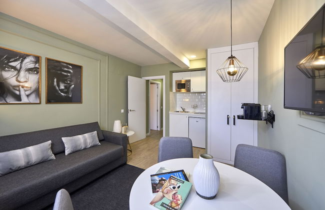 L&H La Latina - Photo 26