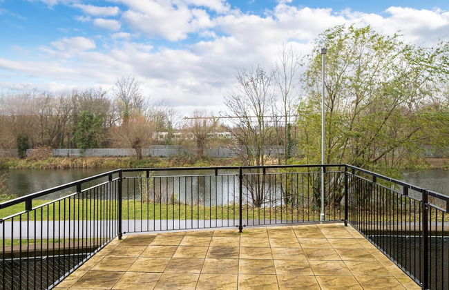 Luxury 2 Bed Riverside - Foto 9