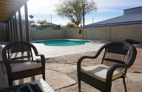 Chic 1 bedroom quiet and private side apt No shared area - Photo 3