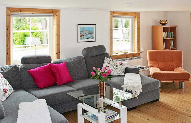 Holiday Home in Mariestad - Photo 12