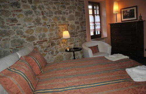 L'Umbrichella - casa vacanze in piccolo borgo medioevale - Foto 28
