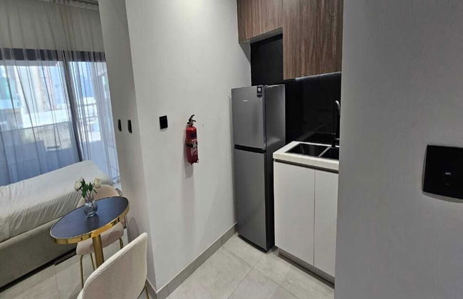 Luxury Studio in Jumeirah Village Circle - Photo 49