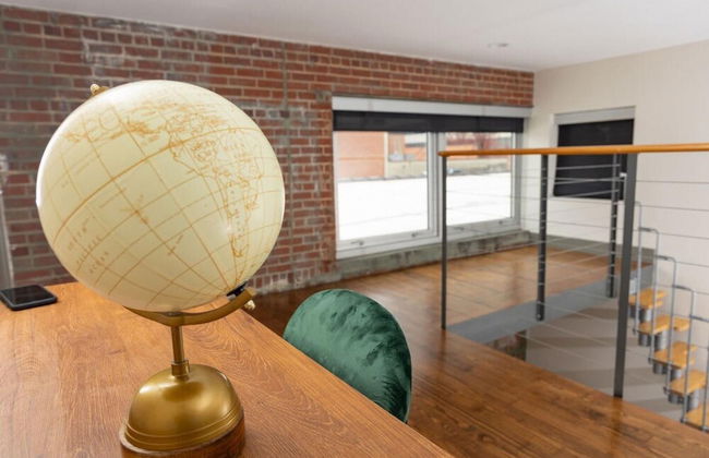 Stylish and new 1 BR Loft Apartment Right Downtown - Foto 20