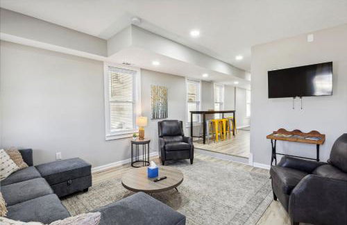 Spacious Home with Game Room - 9 mins from Cedar Point - Foto 34