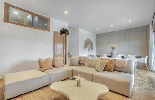 Villa de lujo de piedra, Cine para niños, Vistas, Piscina - Foto 55