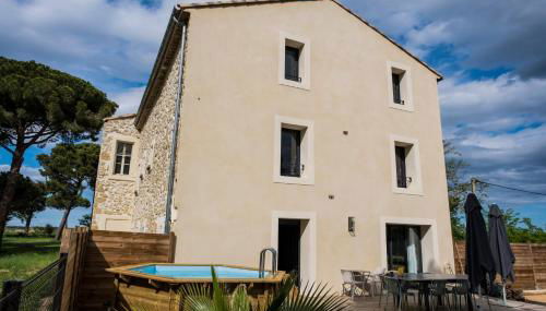 Domaine de Mérins, 10 couchages avec piscine, face à la rivière, à 4km de la plage - Foto 2