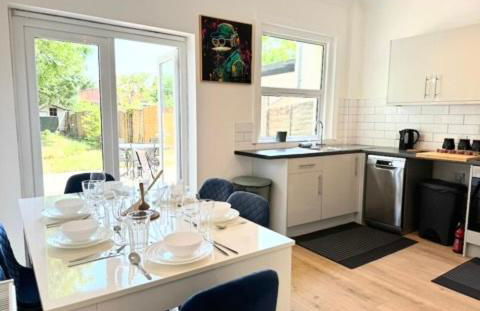 3 Large double bedroom House - Newly Refurbished! - Foto 19