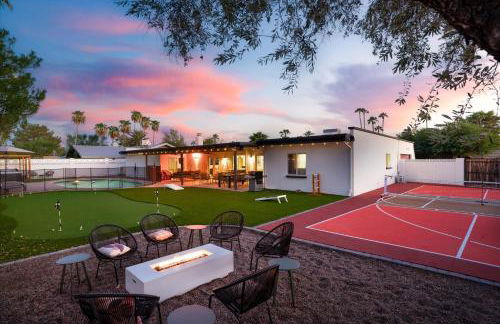 Pickleball Court~ Hot Tub & Pool~ Mini Golf~Games - Foto 80