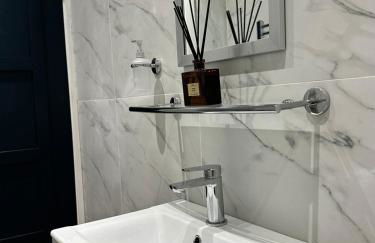 No 3 ,luxury 2 bed 1st floor apartment with free parking,Lytham St Annes - Foto 3