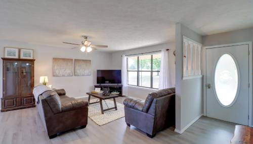 Charming Mountain Home Getaway with Gas Grill! - Foto 4