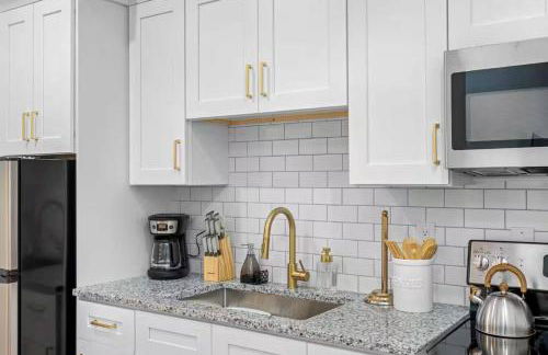 Midtown Retreat - Right Unit - Foto 8