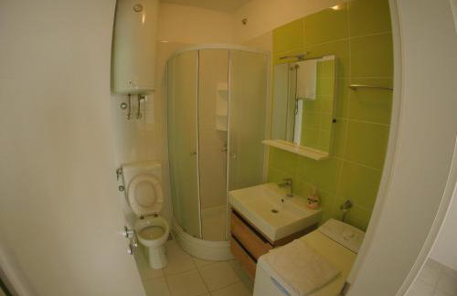 Apartments and Rooms Špiro - Photo 20