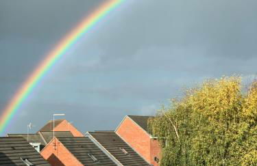 Chichele House, sleeps 8, Nr Rushden Lakes, allocated parking, corporate welcome - Foto 18