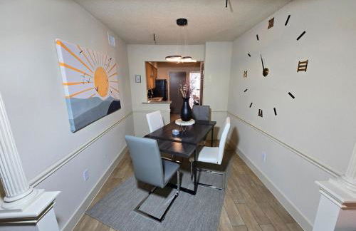 Stylish Galleria Condo 2BR 2BA Saltwater Pool Marquee Uptown - Foto 22