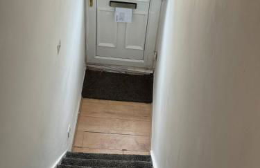 Modern 2 Bedroom Maisonette - Foto 16