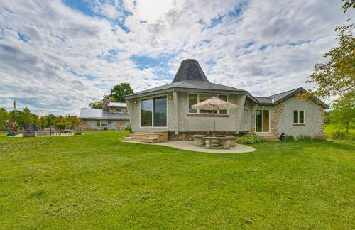 Lakefront Home - Private Dock, Fire Pit and Yard - Foto 17