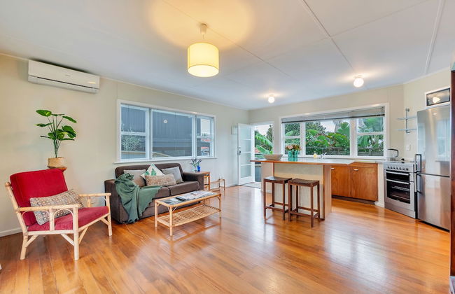 Sunny Grey Lynn Holiday Home - Foto 1