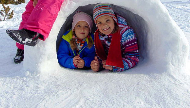 Construção de um iglu em Grandvalira - Foto 2
