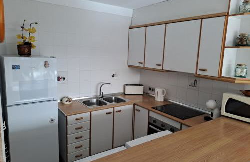 Apartamento con piscina a 50m de la playa - Foto 8