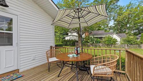 2min walk downtown-Pet Friendly-Offstreet Parking - Foto 3