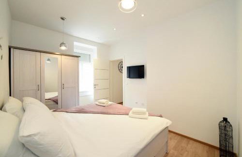 Lumi Primorska - Bright & Peaceful Courtyard Apartment - Foto 30