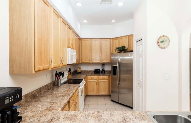 Tropical 2 BDR Condo in Brand New Resort Community - Foto 11