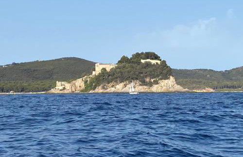 Rez de villa Grand T2 proche plage Marvivo-Sablettes - Foto 23