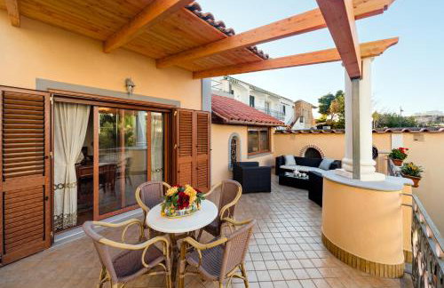 Domus Aenaria - Elegant & Spacious Villa Central Ischia - Walk to Beach - Foto 12