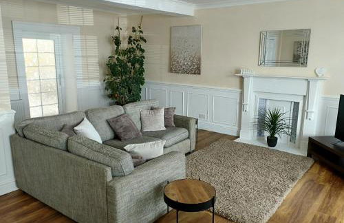 Waterfront Location, Balcony, Sea Views, Free Parking - Foto 39