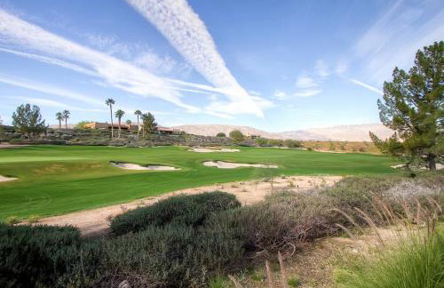 Country Club Home 2 BR, 2 BA and Den about 1 Mi to Golf - Foto 2