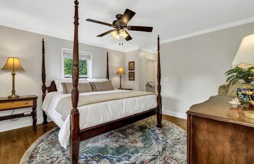 Spacious Mountain Retreat with Bonus Game Room Near Asheville, Barnardsville, NC - Foto 6