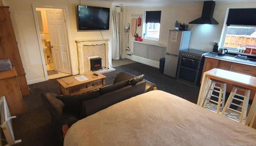 Sherwood Studio Annexe 1 Bedroom Entire Property - Foto 2