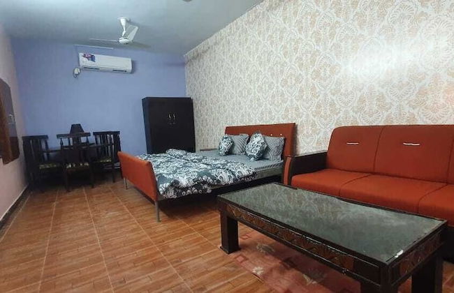 Candle Hotel Shahdara Valley Islamabad - Photo 9