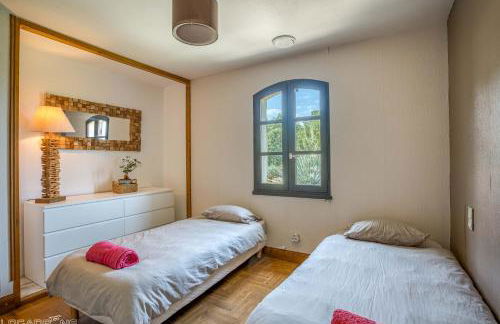 Jacuzzi - Spa de nage - Parc arboré - Foto 9