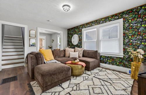 Cozy 4BD - Backyard Retreat - 3mins to Notre Dame - Foto 32