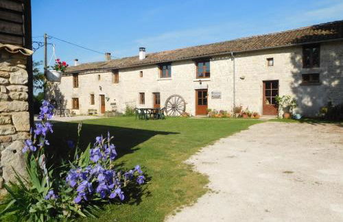 Chatenet self catering stone House for 2 South West France - Foto 10