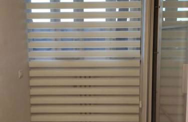 Appartamento incantevole con parcheggio gratuito - Photo 37