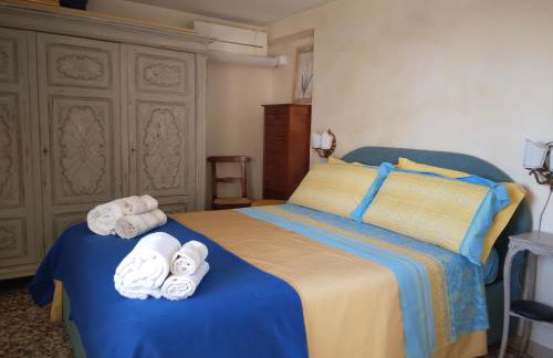 IL NIDO BY LUISA - Beautiful Terrace - Near the Station - Foto 6