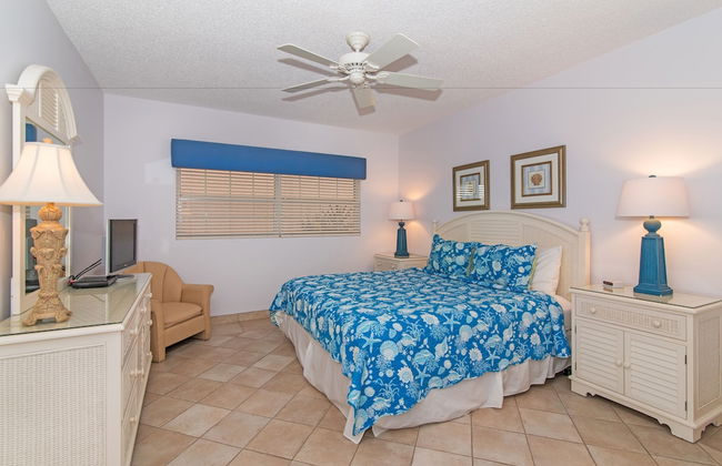 The Colonial Club, Oceanfront Condos - Photo 6