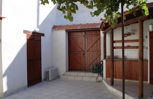 Traditional Large Detached Village House wih Private Pool and Enclosed Courtyard - Foto 33